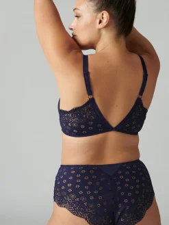 AIMÉE