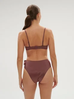 DAPHNÉ